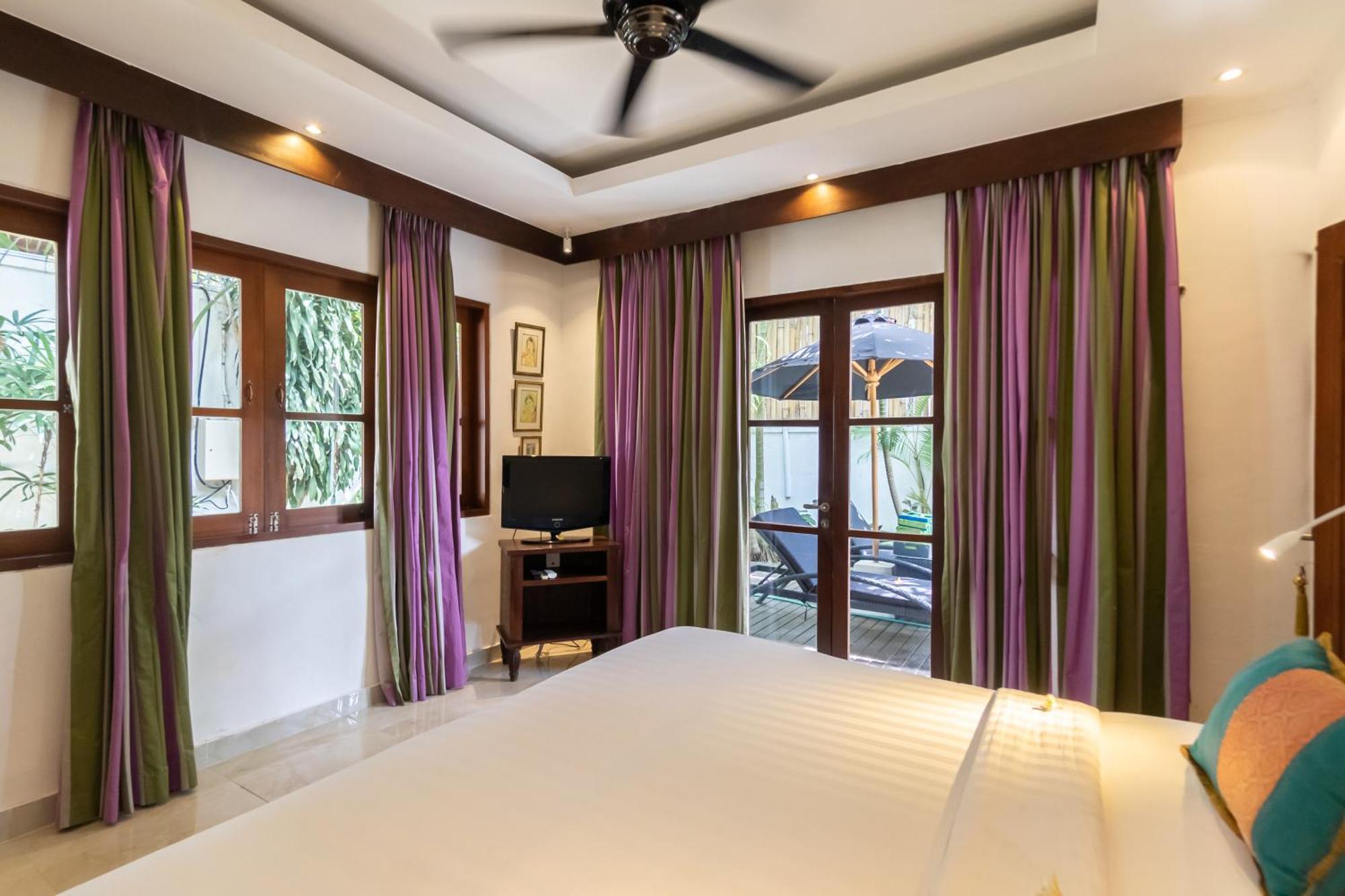 Villa Four On Drupadi Seminyak Exterior foto