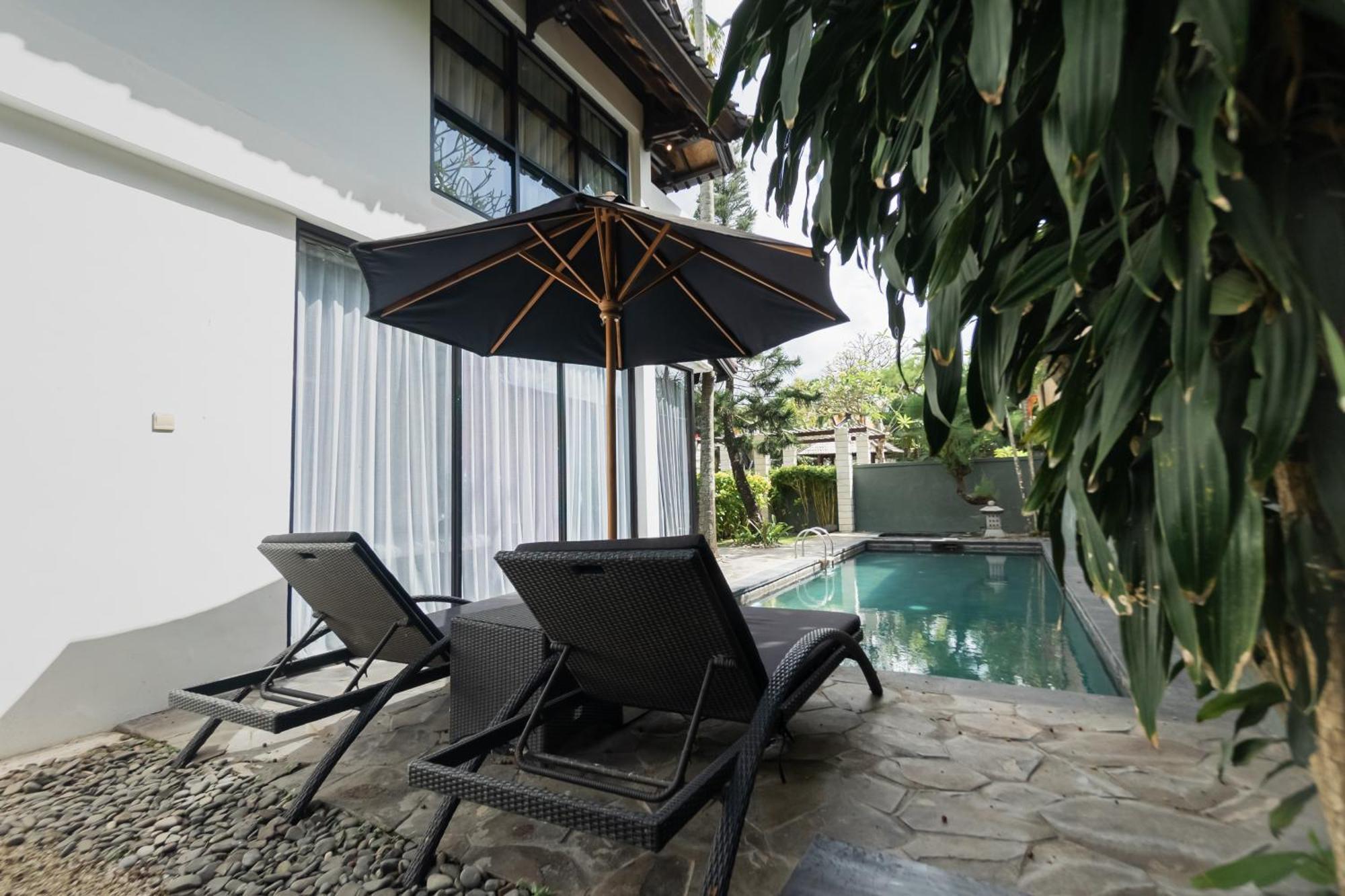 Villa Four On Drupadi Seminyak Exterior foto