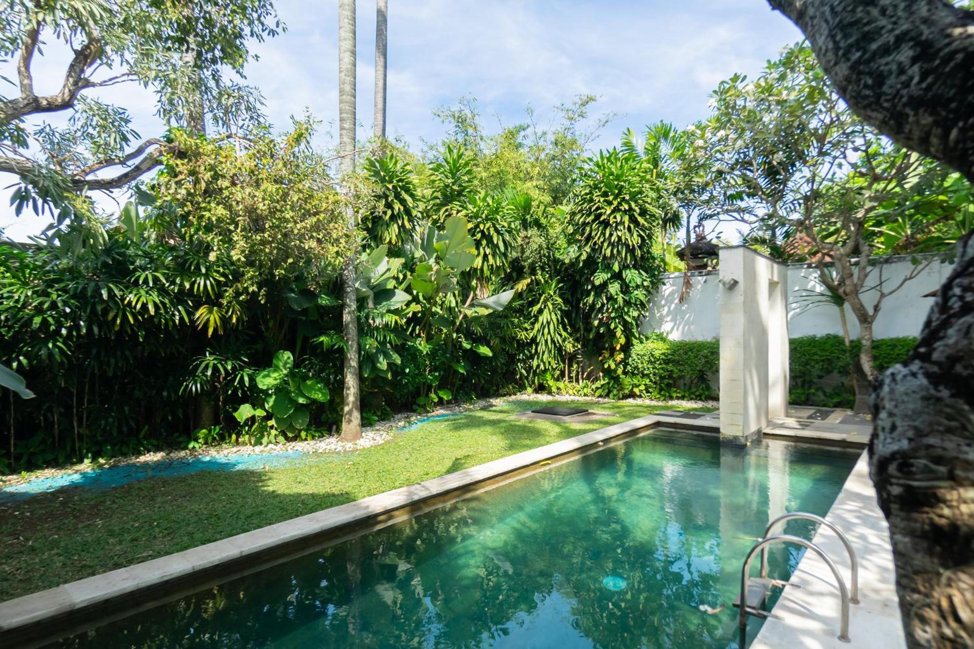 Villa Four On Drupadi Seminyak Exterior foto